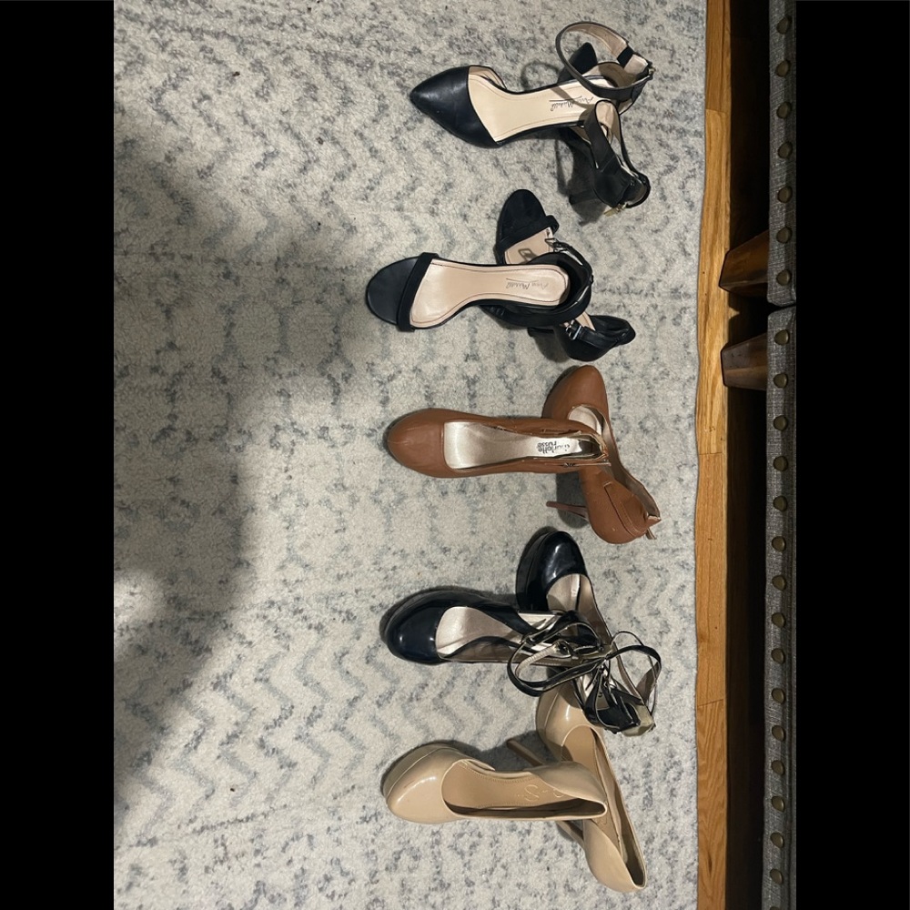 Bundle of 5 pairs of shoes